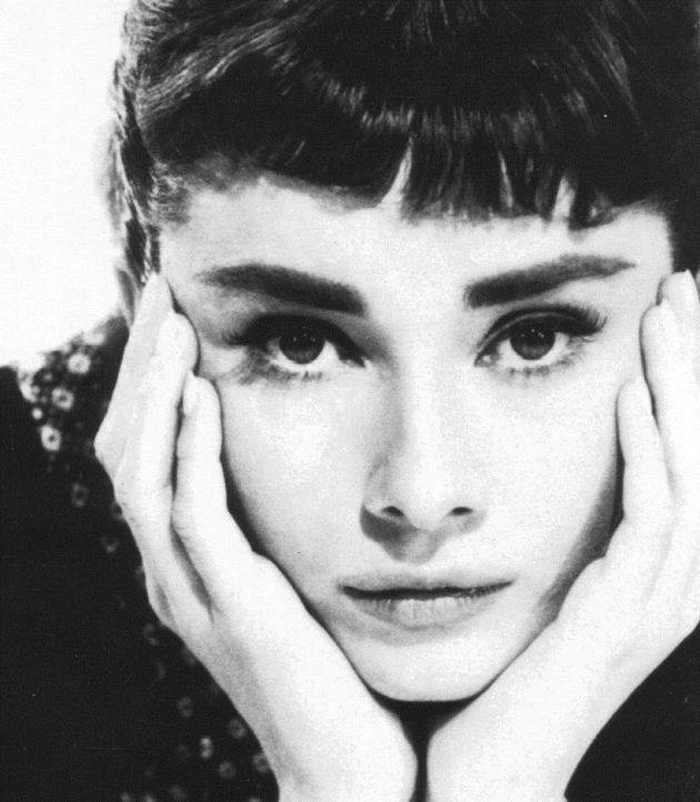Audrey Hepburn Blogozine