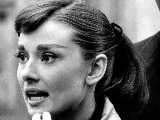 Audrey Hepburn Blogozine