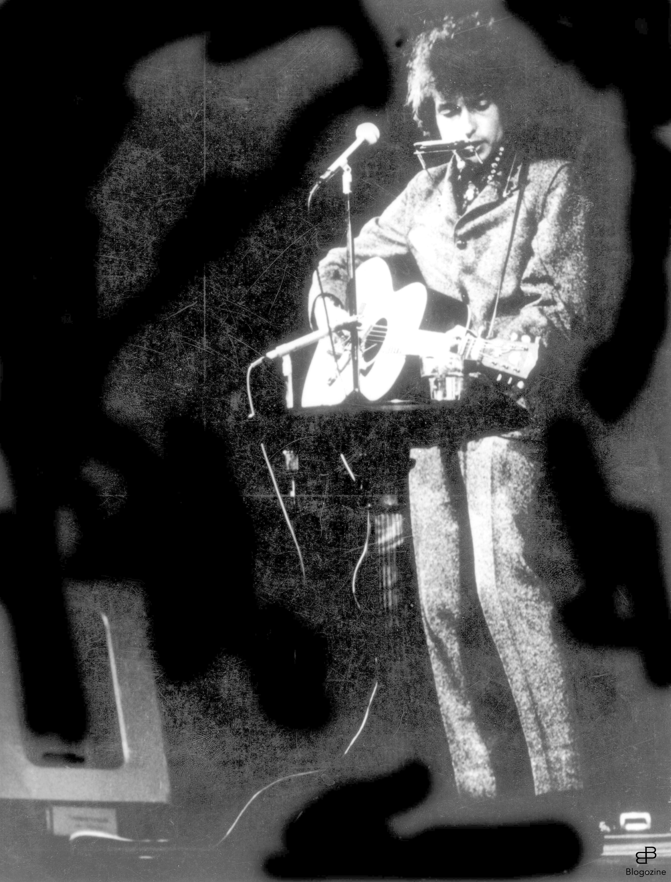 290881 FILE: Bob Dylan follk singer. Photo: Uppa.co.uk Code: 4034/B196_095082 COPYRIGHT STELLA PICTURES