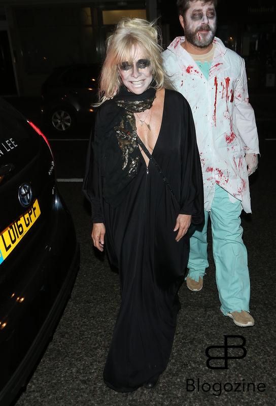1 November 2016. Lindsay Lohan seen here dressed as Harley Quinn for friend Fran Cutler's halloween Party at Albert's nightclub in London who was also seen partying with Jo Wood who was also in Fancy dress. Credit: GoffPhotos.com Ref: KGC-49/182