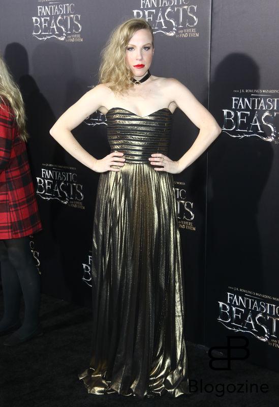 52228406 Celebrities attend the premiere of "Fantastic Beasts' in New York City, New York on November 10, 2016. FameFlynet, Inc - Beverly Hills, CA, USA - +1 (310) 505-9876
