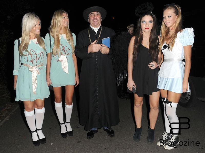 31 October 2016. Celebrities attend the annual Halloween party held at the home of Jonathan Ross. Pictured, Danny Baker Credit: Will/CK/GoffPhotos.com Ref: KGC-172/305