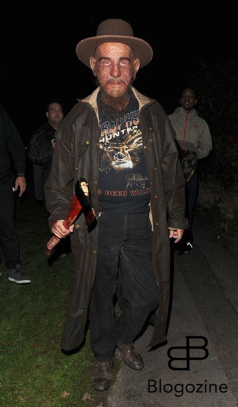 31 October 2016. Celebrities attend the annual Halloween party held at the home of Jonathan Ross. Pictured, Guest Credit: Will/CK/GoffPhotos.com Ref: KGC-172/305